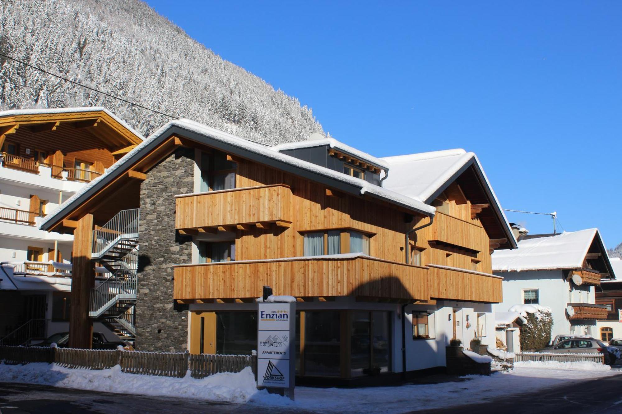 Edelweiss Apartments 200M Zum Lift - Silvretta Card Premium Inklusive See Bagian luar foto